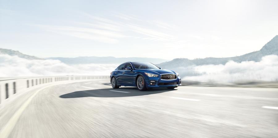  Infiniti Q50S 3.0t 2016 года  (NA) (фото 3 из 11)